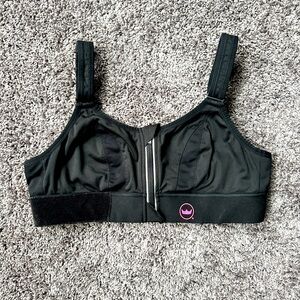 SHEFIT Ultimate High Impact Sports Bra size Medium